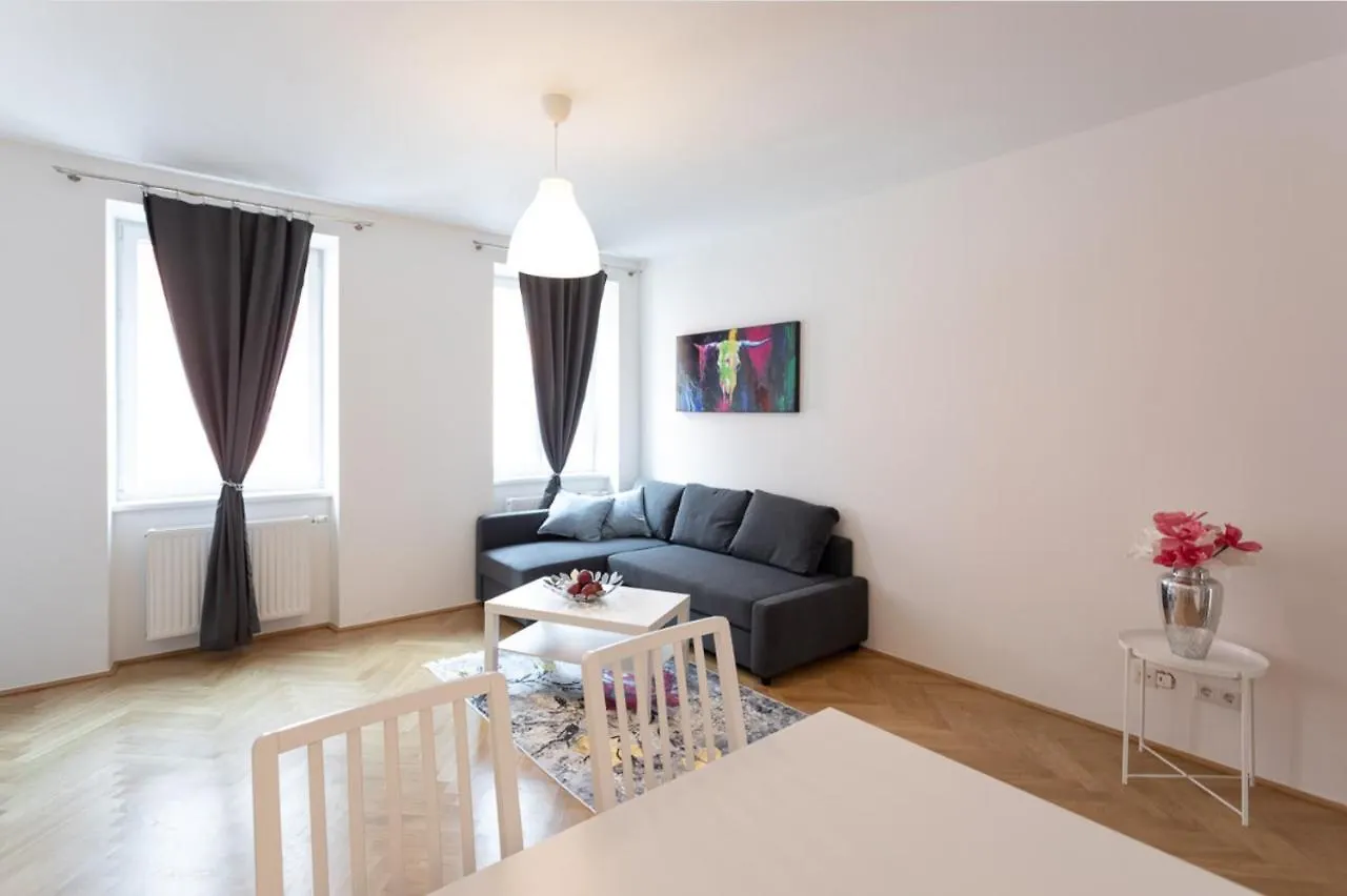 Apartment Charmante Wohnung l BG8 Wien