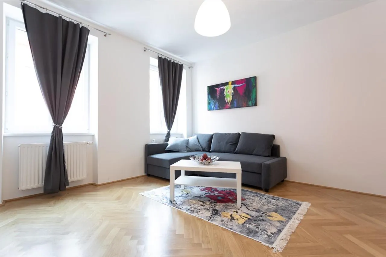 Charmante Wohnung L Bg8 Wien