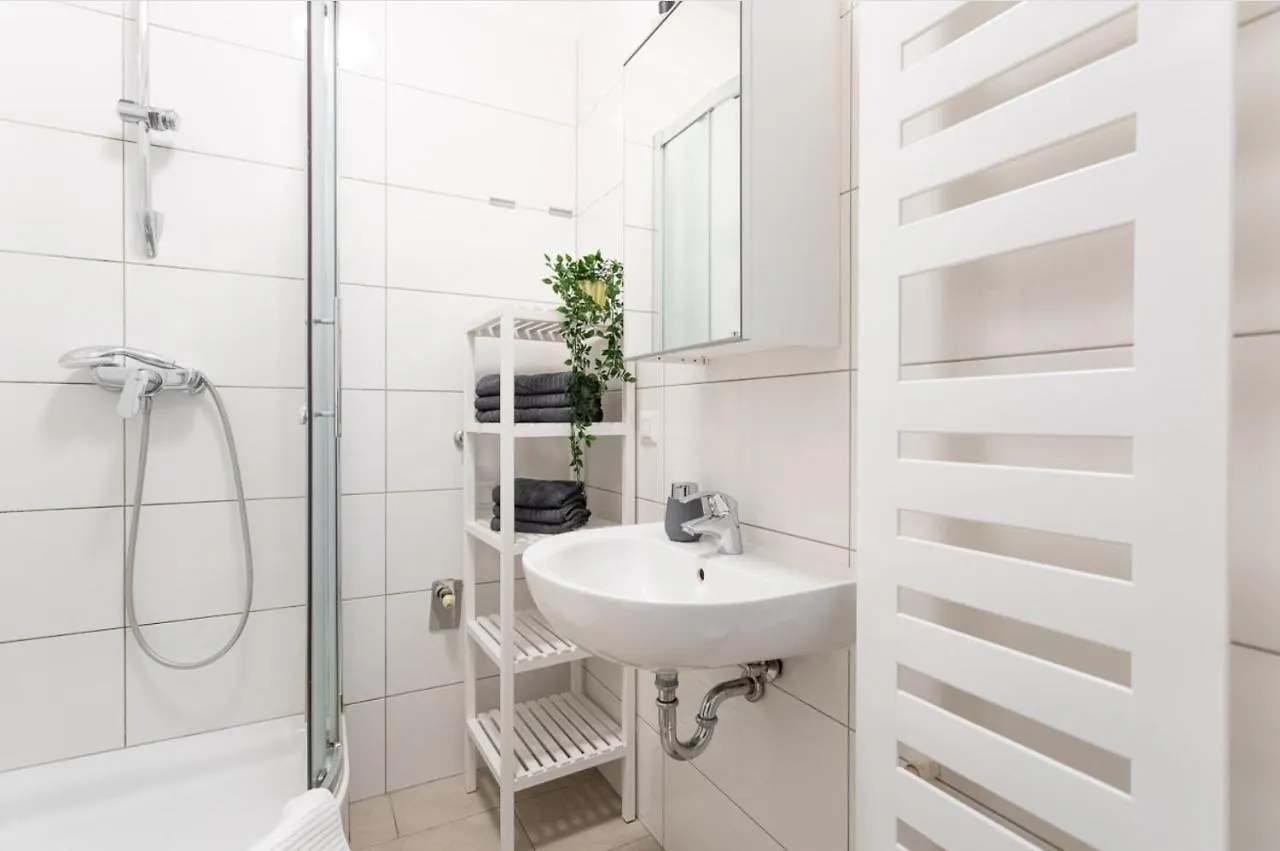 Charmante Wohnung l BG8 Wien Apartment